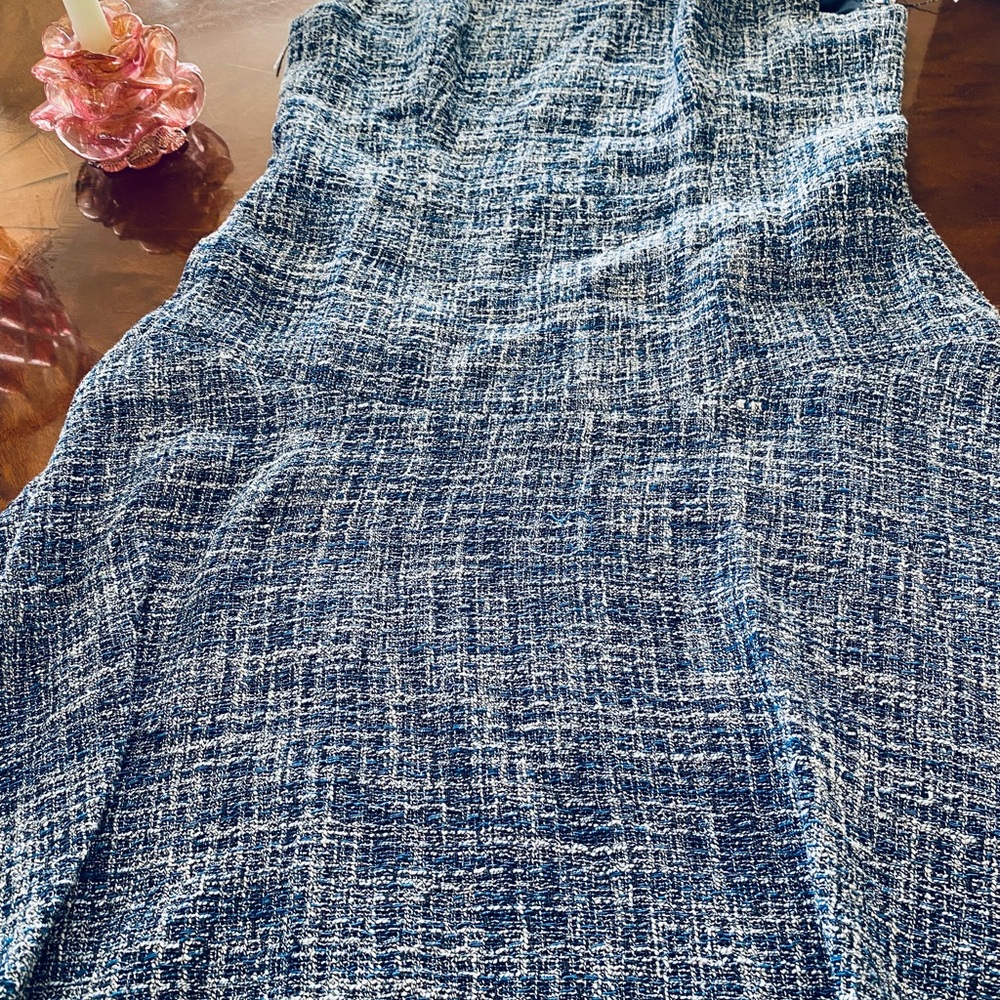 Beautiful and feminine denim effect dress perfect for spring outings